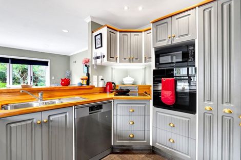 Photo of property in 6 Brecon Road, Stratford, 4332