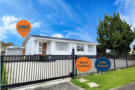 Photo of property in 6 Carbery Place, Manurewa, Auckland, 2102