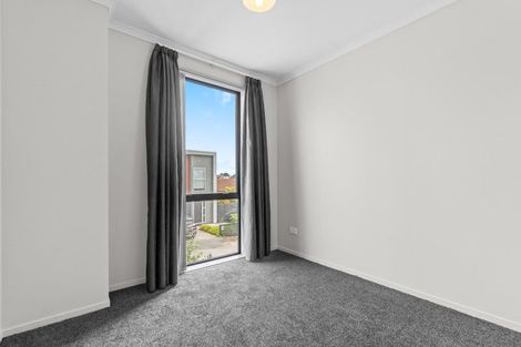 Photo of property in 28 Lili Chen Way, Mangere Bridge, Auckland, 2022