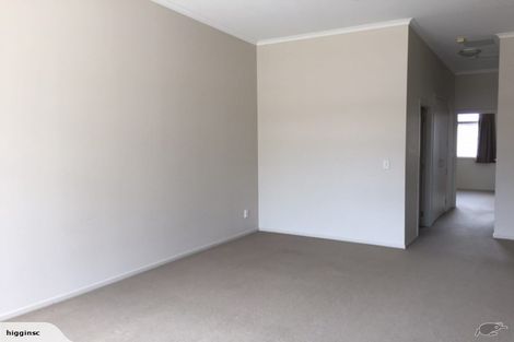 Photo of property in 17/11 Carlos Drive, Flat Bush, Auckland, 2016