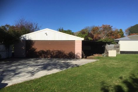 Photo of property in 12 Kyeburn Place, Avonhead, Christchurch, 8042