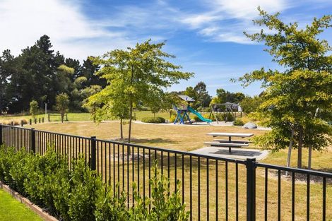 Photo of property in 14 Godley Place, Woodend, 7610