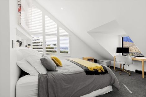 Photo of property in 1 Highview Terrace, Queenstown, 9300