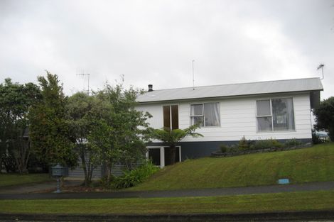 Photo of property in 11 Commins Road, Onerahi, Whangarei, 0110