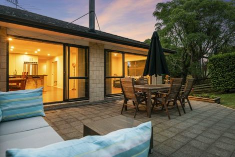 Photo of property in 9 Buttercup Place, Waimauku, 0812