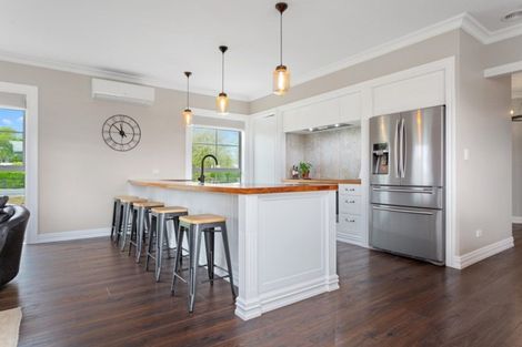 Photo of property in 121 Saint Kilda Road, Cambridge, 3434