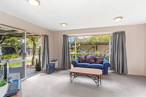 Photo of property in 134 Matsons Avenue, Papanui, Christchurch, 8053
