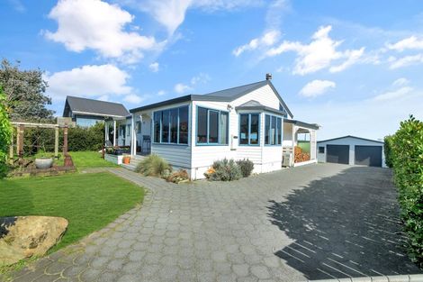 Photo of property in 242 Pukehina Parade, Pukehina, Te Puke, 3189