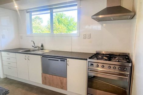 Photo of property in 2/186 Blighs Road, Strowan, Christchurch, 8052