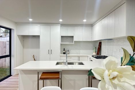 Photo of property in 60 Heybridge Street, Manurewa, Auckland, 2102