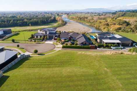 Photo of property in 14 Edenmore Terrace, Fitzherbert, Palmerston North, 4410