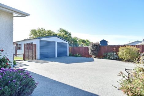 Photo of property in 10b Karlaw Place, Parklands, Christchurch, 8083