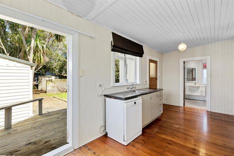 Photo of property in 12 Pohutukawa Street, Woburn, Lower Hutt, 5010