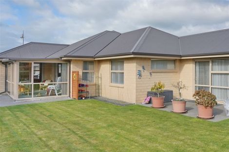 Photo of property in 16 Magnate Drive, Kaiapoi, 7630
