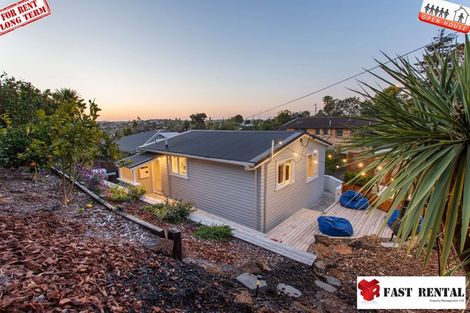 Photo of property in 612 East Coast Road, Pinehill, Auckland, 0630
