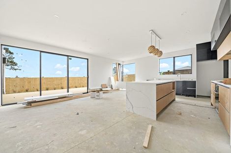 Photo of property in 43 Evergreen Parade, Rosehill, 2113