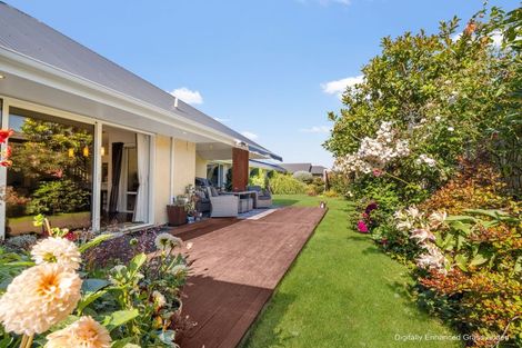 Photo of property in 8 Riverside Lane, Tai Tapu, 7672