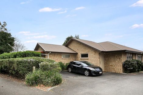 Photo of property in 114u1 Old Farm Road, Hamilton East, Hamilton, 3216