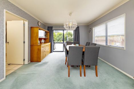 Photo of property in 13 Longford Park Drive, Takanini, 2112