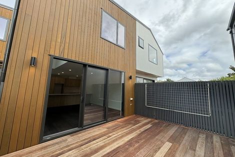 Photo of property in 323 Riverside Drive, Waterloo, Lower Hutt, 5011