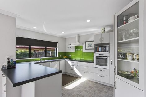 Photo of property in 19 Elmbridge Place, Owhata, Rotorua, 3010