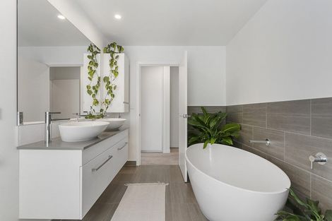Photo of property in 1312 Papamoa Beach Road, Papamoa Beach, Papamoa, 3118
