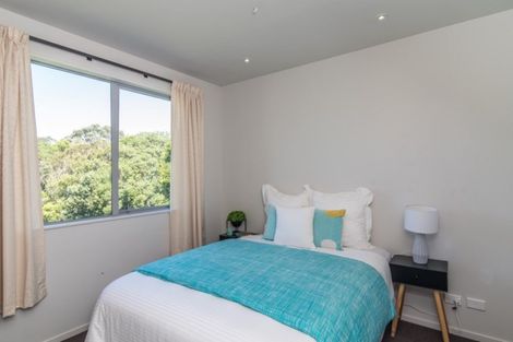 Photo of property in 46u2 Bracken Road, Paparangi, Wellington, 6037
