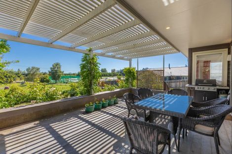 Photo of property in 102 Mount Herbert Road, Waipukurau, 4200