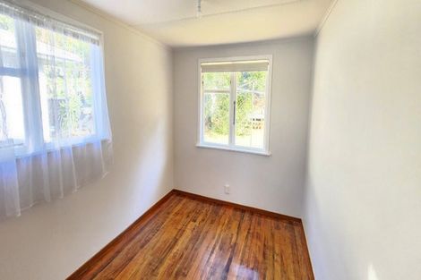 Photo of property in 12 Regent Place, Blagdon, New Plymouth, 4310