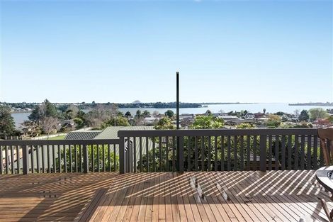 Photo of property in 2 Keam Way, Welcome Bay, Tauranga, 3112