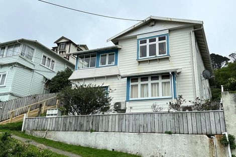 Photo of property in 1/4 Hinau Road, Hataitai, Wellington, 6021