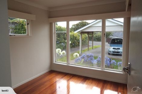 Photo of property in 112 Rosier Road, Glen Eden, Auckland, 0602