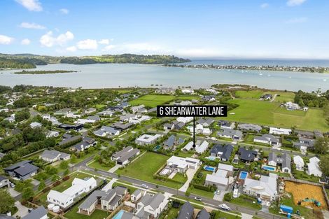 Photo of property in 6 Shearwater Lane, Point Wells, 0986