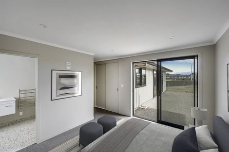 Photo of property in 49 Belgrove Drive, Waipukurau, 4200