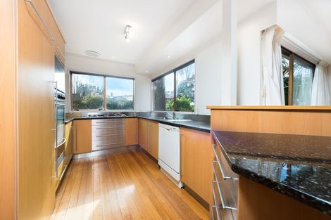 Photo of property in 175 Bleakhouse Road, Mellons Bay, Auckland, 2014