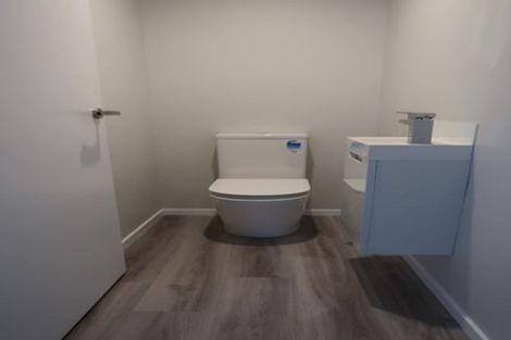 Photo of property in 20 Kopua Place, Whitby, Porirua, 5024