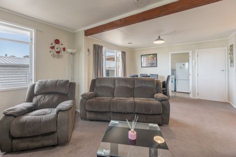 Photo of property in 4a Mccarthy Terrace, Waipukurau, 4200