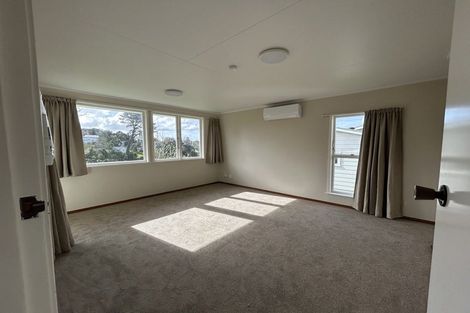 Photo of property in 73 Taurus Crescent, Beach Haven, Auckland, 0626
