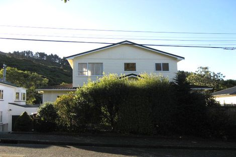 Photo of property in 13 Waikare Street, Karori, Wellington, 6012