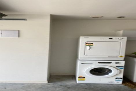 Photo of property in 79a Stanley Road, Glenfield, Auckland, 0629