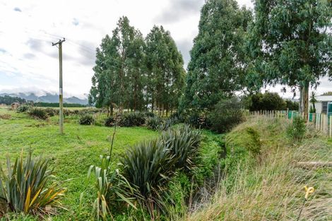 Photo of property in 341 Maharahara Road, Dannevirke, 4972