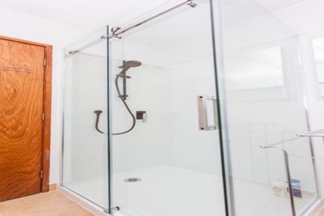 Photo of property in 54a Forest Hill Road, Henderson, Auckland, 0612