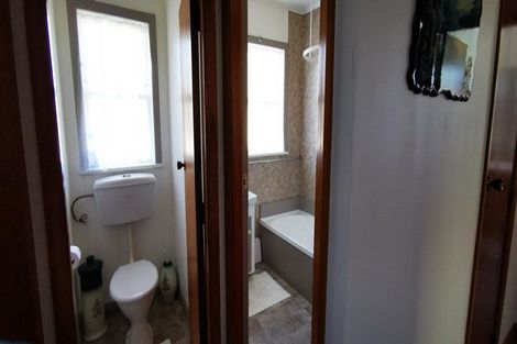 Photo of property in 127 Guy Street, Dannevirke, 4930