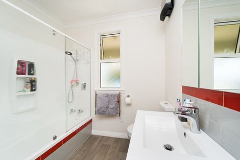 Photo of property in 5 Terrace Street, Roslyn, Palmerston North, 4414