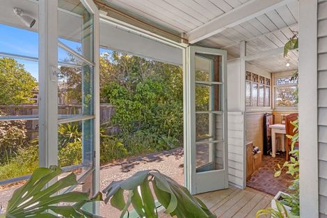 Photo of property in 10 Chichester Street, Woolston, Christchurch, 8023