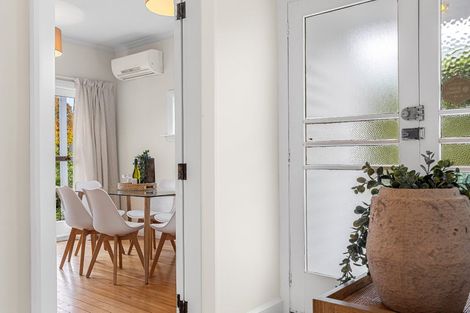 Photo of property in 20 Birdwood Avenue, Beckenham, Christchurch, 8023