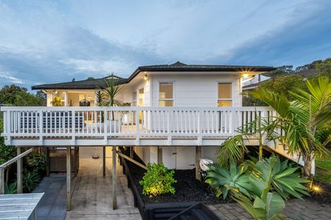 Photo of property in 29 Cliff Road, Torbay, Auckland, 0630