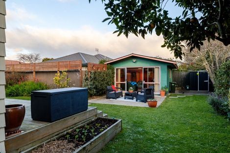 Photo of property in 3 Clarke Avenue, Highbury, Palmerston North, 4412