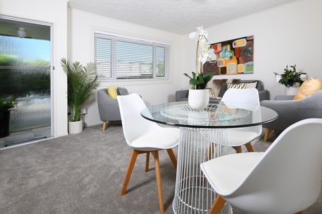 Photo of property in 4/38 Nile Road, Milford, Auckland, 0620