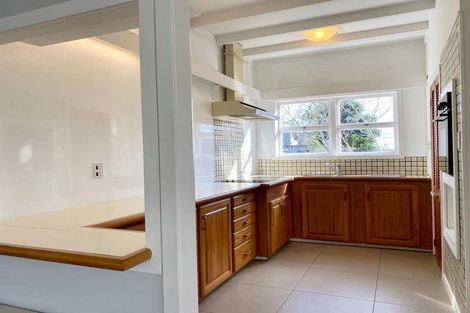 Photo of property in 5 Bannerman Road, Morningside, Auckland, 1022